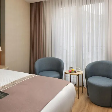 Hotell Shirisha