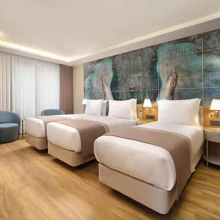 Shirisha Istanbul