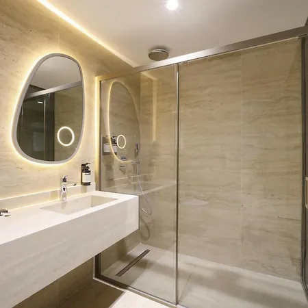 Shirisha 5* Istanbul